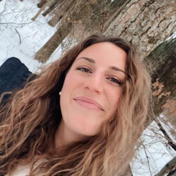 Photo of Alexandra C.