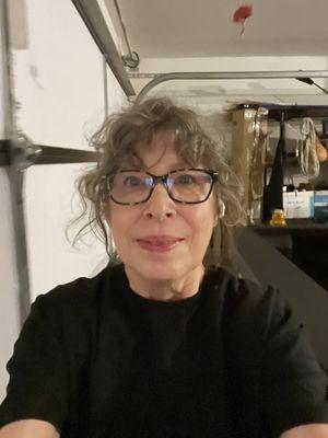 Photo of Linda B.