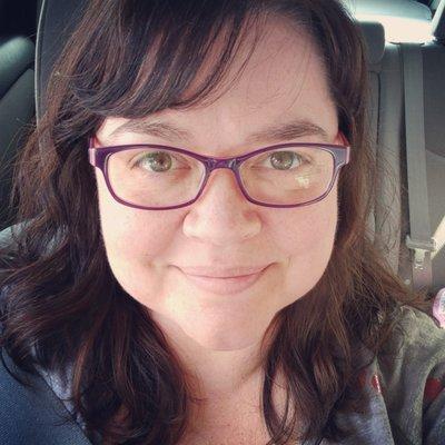 Photo of Leann E.