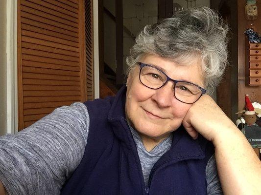 Photo of Colleen L.