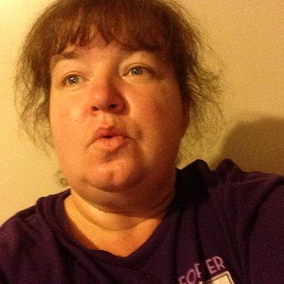 Photo of Lynn M.