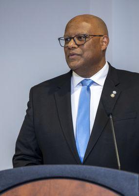Photo of Barry B.