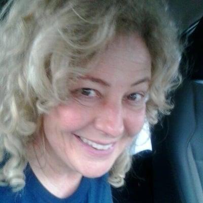 Photo of Laura F.