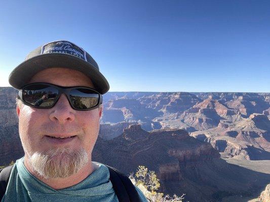 Photo of Brian L.