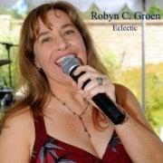 Photo of Robyn G.