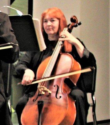 Photo of Christine L.