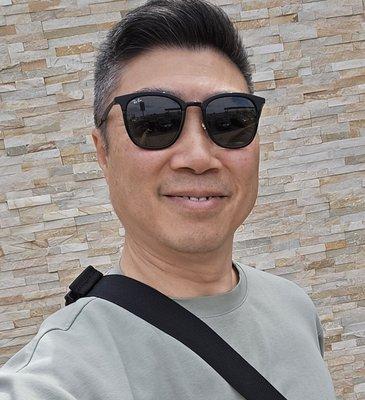 Photo of Alex Y.