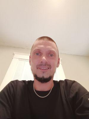 Photo of Jonathan E.