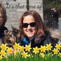 Photo of Nancy H.