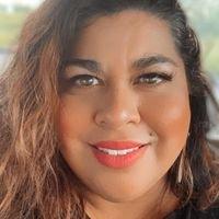 Photo of Denisse B.