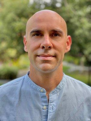 Photo of Eduardo T.