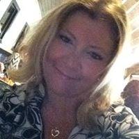 Photo of Chrissy E.