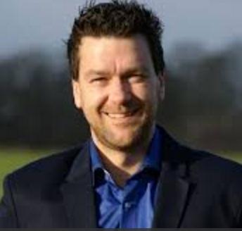 Photo of Michael R.