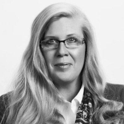 Photo of Stephanie L.