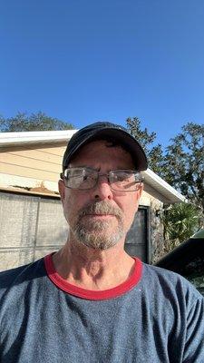 Photo of Chris R.