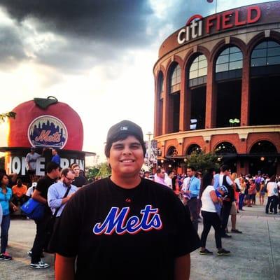 Photo of Luis P.