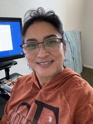 Photo of Laurie L.