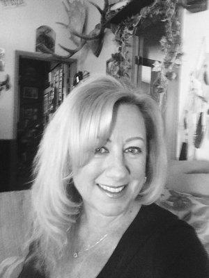 Photo of Melissa E.