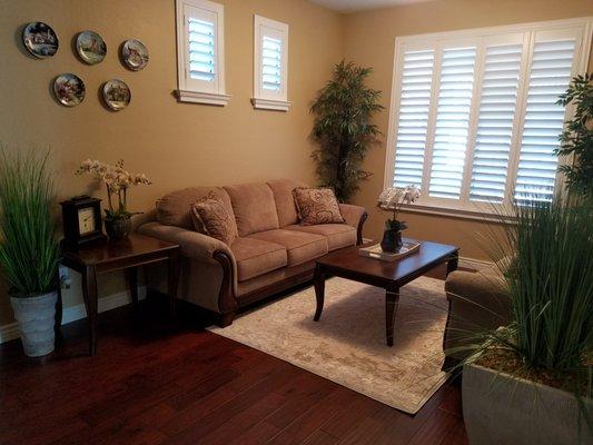 photo of Lorraine L.