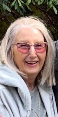 Photo of Jeannie T.