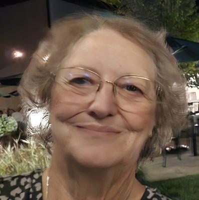 Photo of Sharon R.