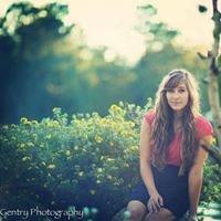 Photo of Tara G.