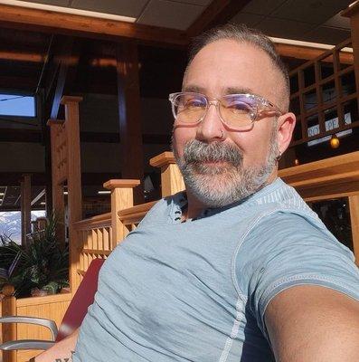 Photo of Jeremy R.