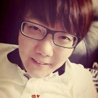 Photo of Jingbo S.