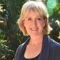 Photo of Laura R.