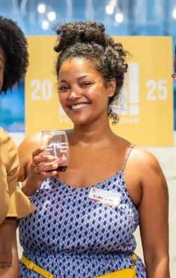 photo of Victoria M.