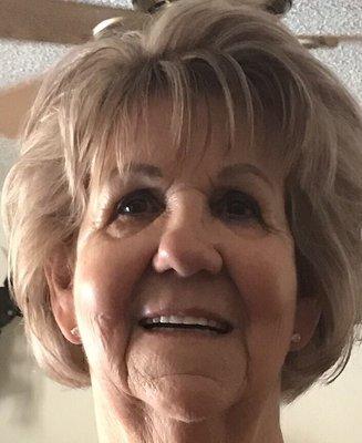 Photo of Laura K.