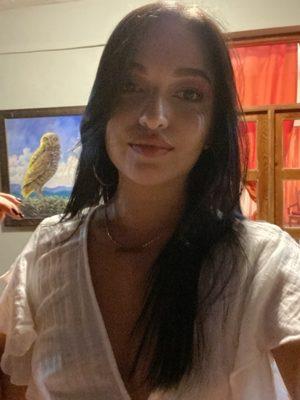 photo of Annelisse C.