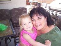Photo of Linda T.