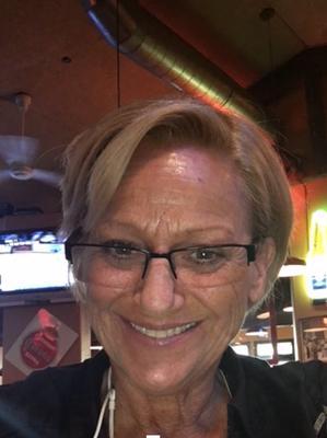 photo of Debra M.