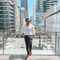 photo of Jonathan L.