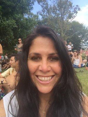 Photo of Leslie C.