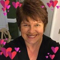 Photo of Lisa B.