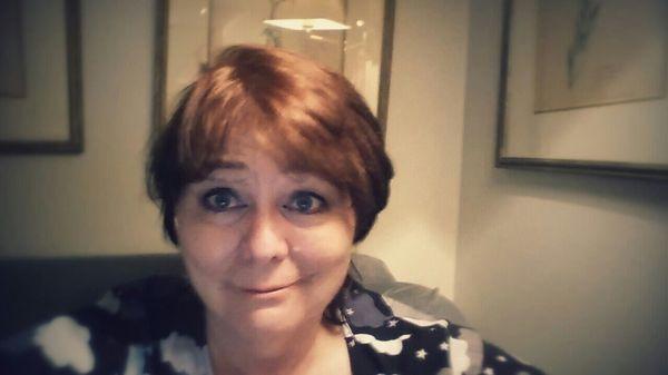Photo of Laurie K.