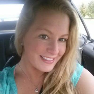 Photo of Lynsie B.