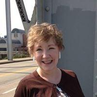 Photo of Lynn J.