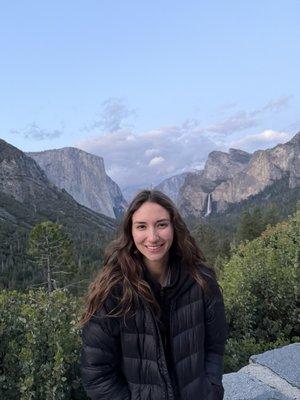 Photo of Andi R.