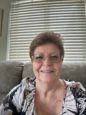Photo of Laurie L.