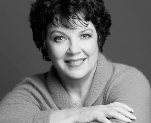Photo of Nancy L.
