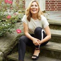 Photo of Lesley S.