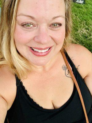 Photo of Julie N.