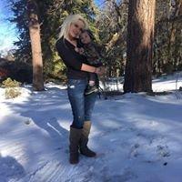 Photo of Carly W.
