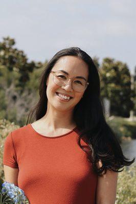 Photo of Joanne E.