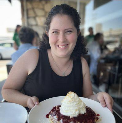 Photo of Larissa M.
