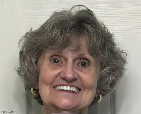 Photo of Faye D.