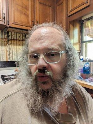 Photo of Gary J.